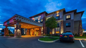 Отель Best Western Plus Finger Lakes Inn & Suites  Кортленд